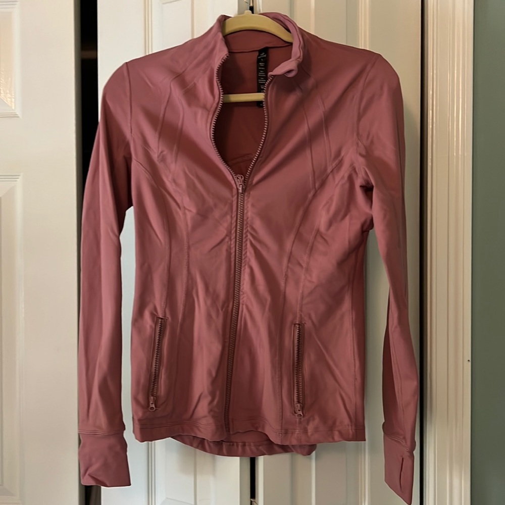 Pretty pale rose pink zip up jacket Good condition